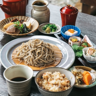 会席　手打そば　京や