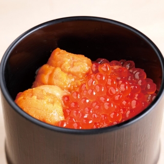 鮨重つむぎ