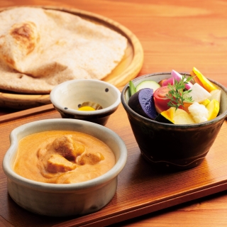 三日月食堂