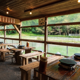 地鶏食堂